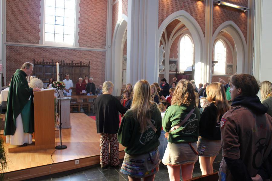 Onze startviering had veel noten op haar zang | Kerknet